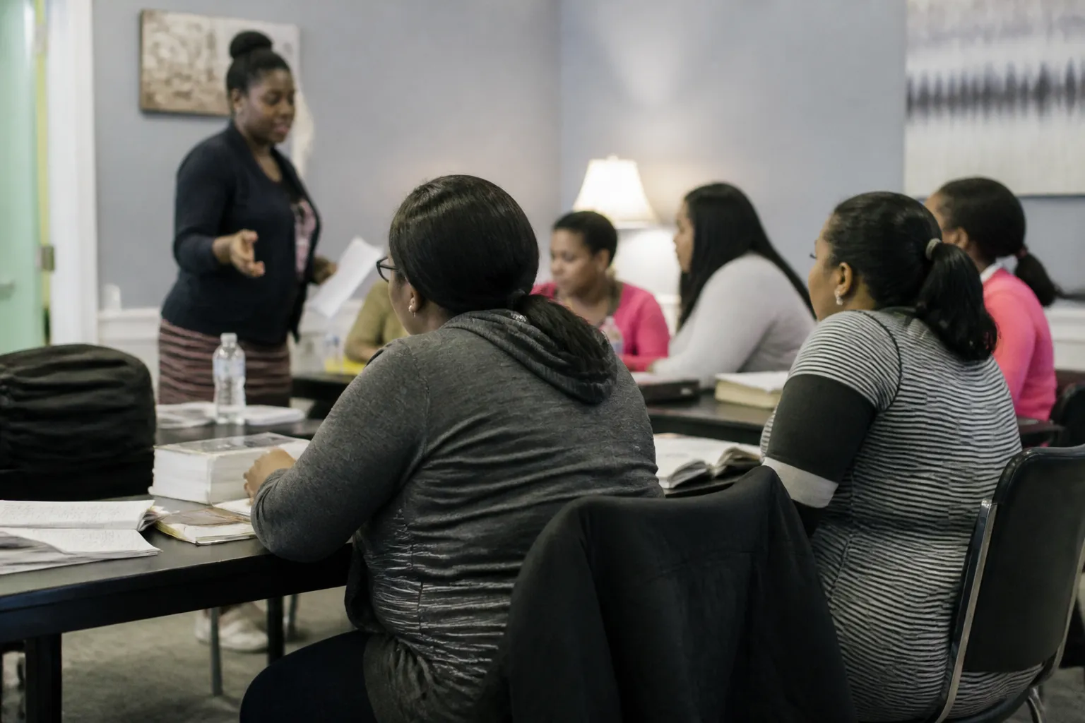 Expecting mothers attend a Loving Choice class on nutrition and money management in Spring while earning store points.